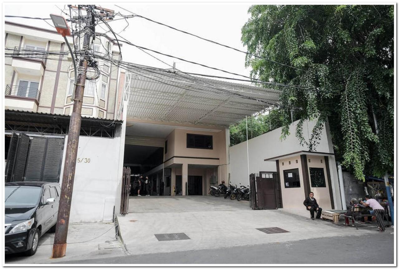 Reddoorz Near Kota Tua 2 Hotel Jakarta Kültér fotó