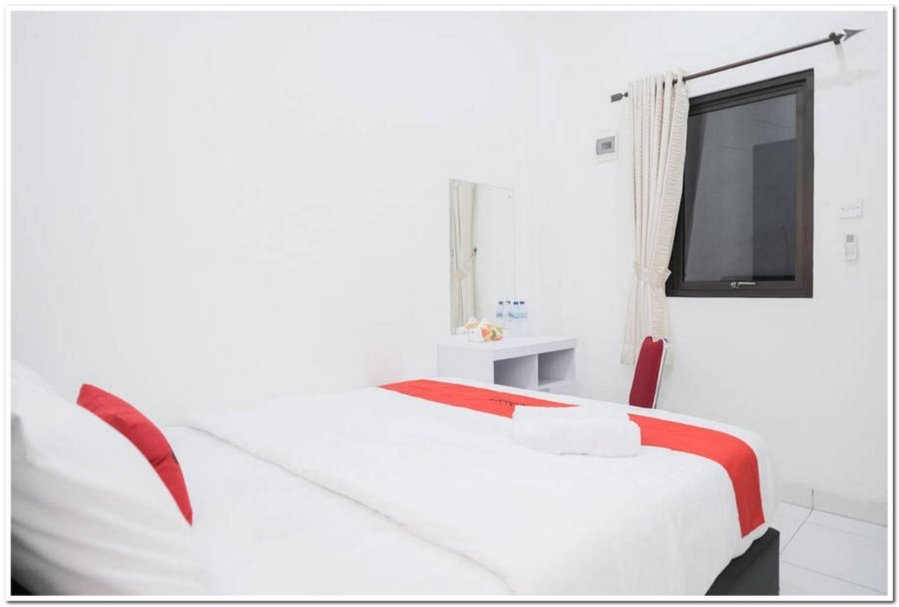 Reddoorz Near Kota Tua 2 Hotel Jakarta Kültér fotó