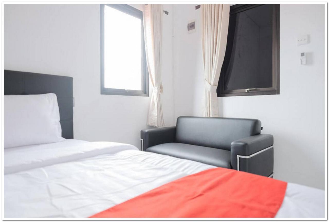 Reddoorz Near Kota Tua 2 Hotel Jakarta Kültér fotó