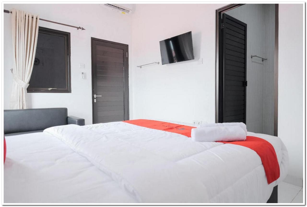 Reddoorz Near Kota Tua 2 Hotel Jakarta Kültér fotó