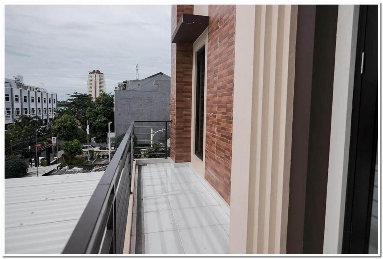 Reddoorz Near Kota Tua 2 Hotel Jakarta Kültér fotó